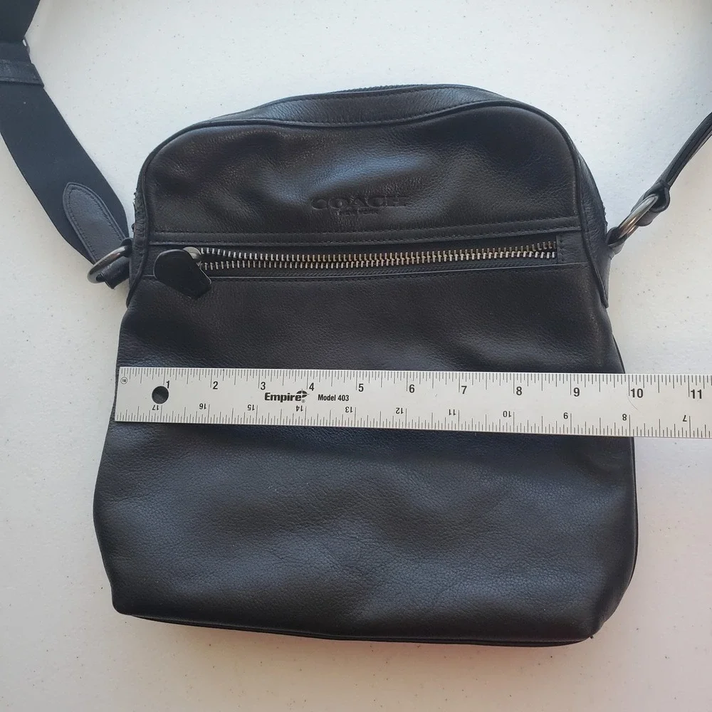 coach‎ medium crossbody wallet for women black leather